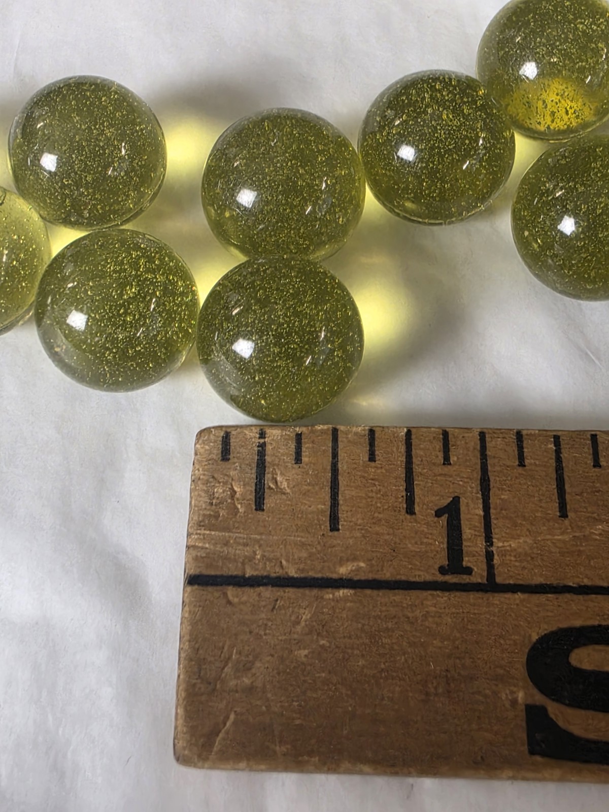 Lot Of 10 Vaseline Glass Uranium Glass Marbles Uv Glow